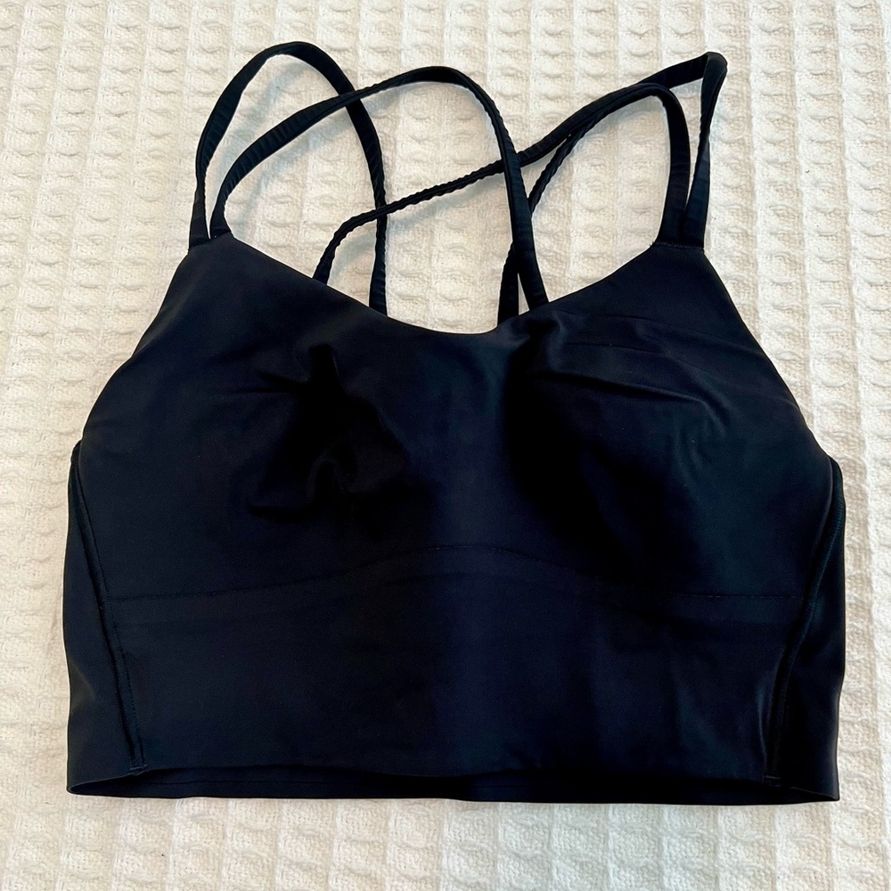 Lululemon Like a Cloud Longline Bra Light Support, B/C Cup in Size 4 Black